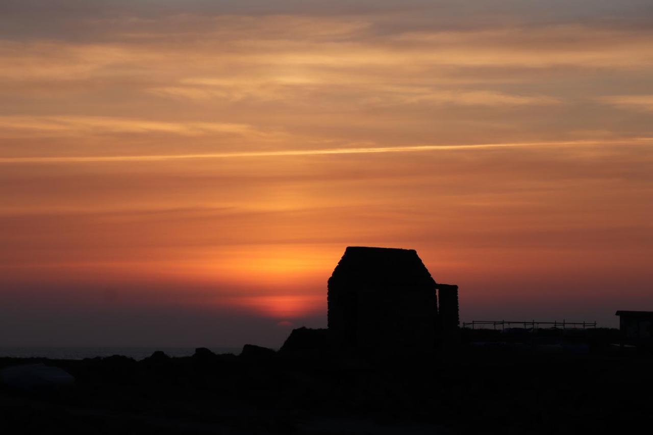 Au Bord Du Chenal Villa Porspoder Bagian luar foto